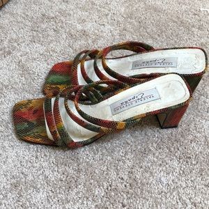 Vintage square toes sandals